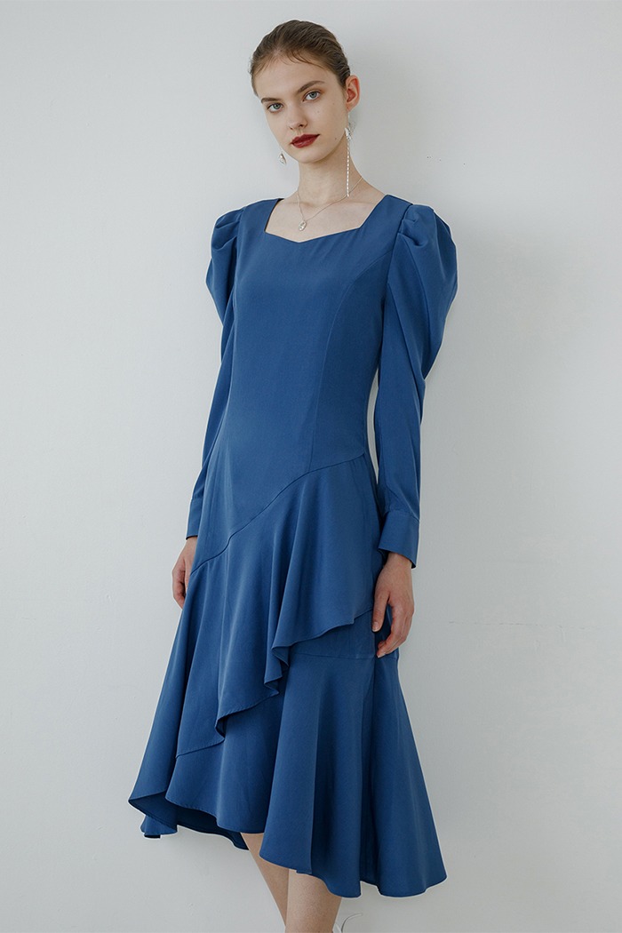 Unbalanced frill dress (deep blue)