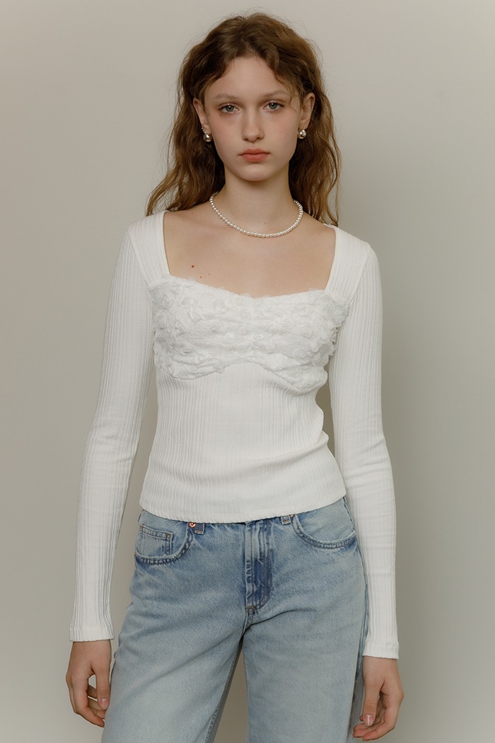 Flower lace shirring t-shirt (white)
