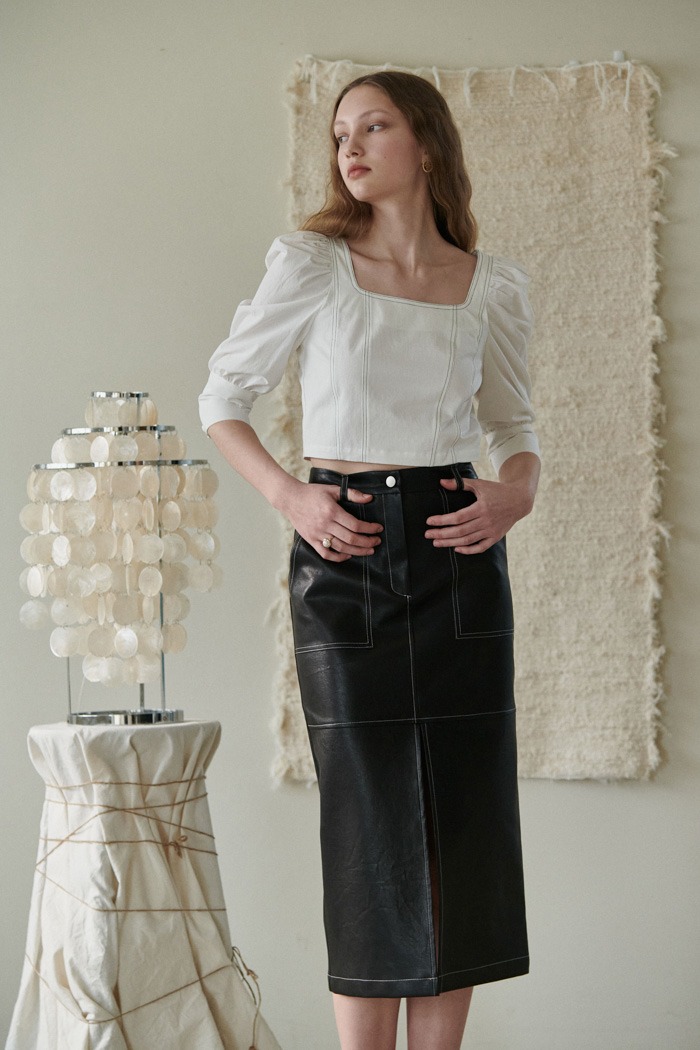 Stitch pocket leather skirt (black)