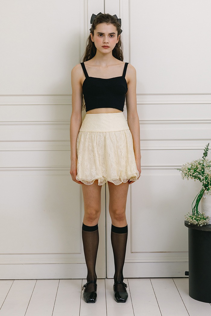 Lace mini skirt (ivory)